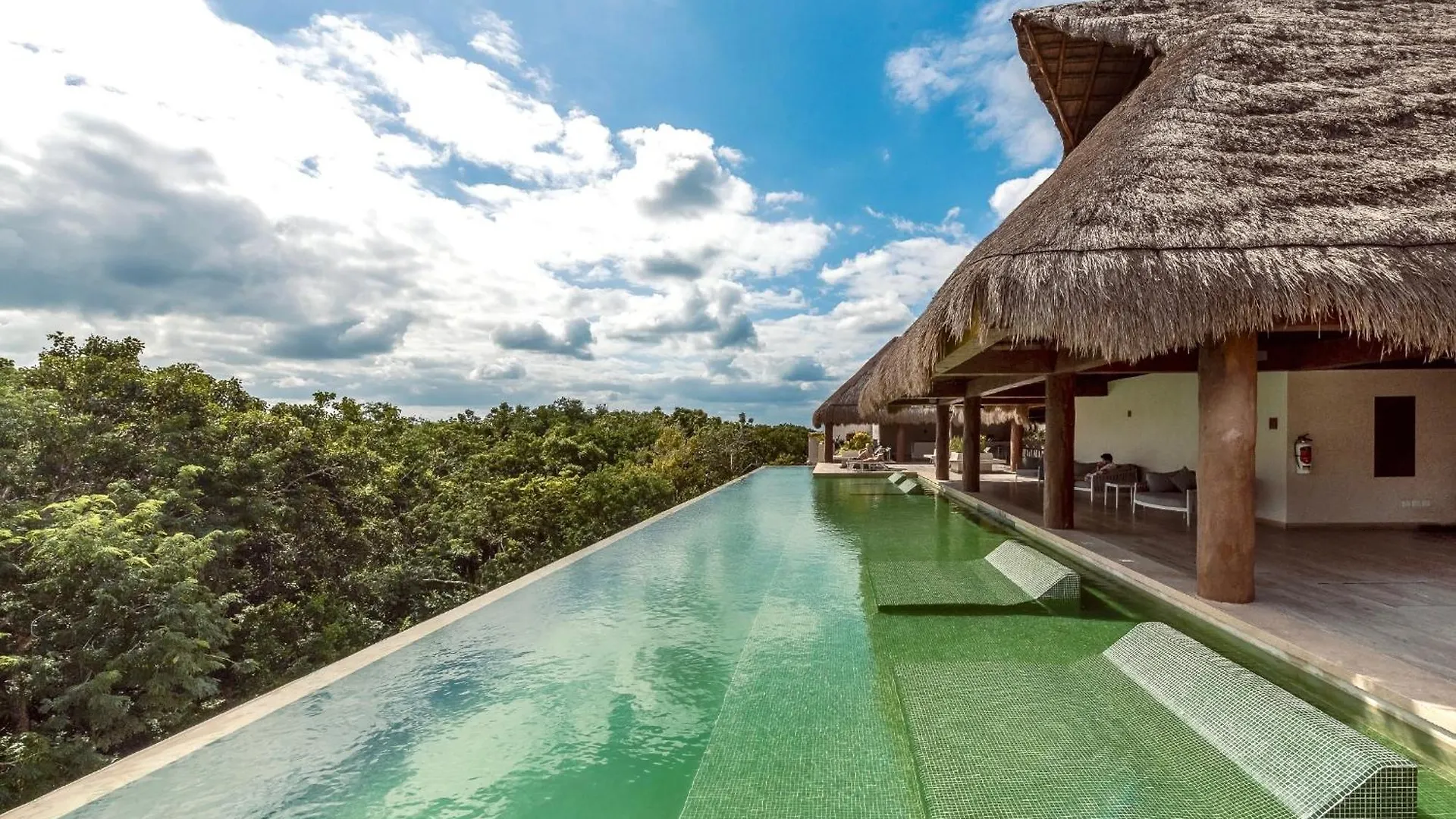 Private & Infinity Pool, King Bed, Sauna, Gym & More Tulum Mexico