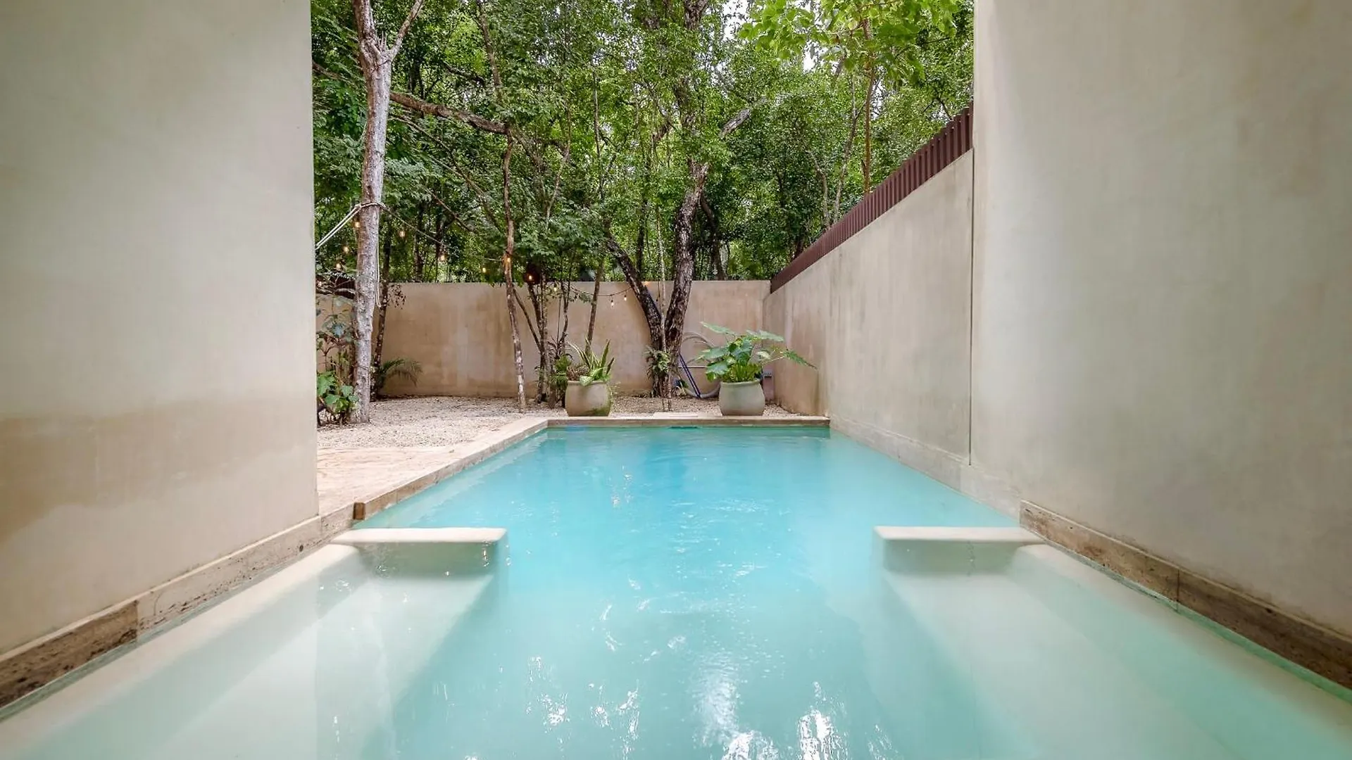 Private & Infinity Pool, King Bed, Sauna, Gym & More Tulum Apartment