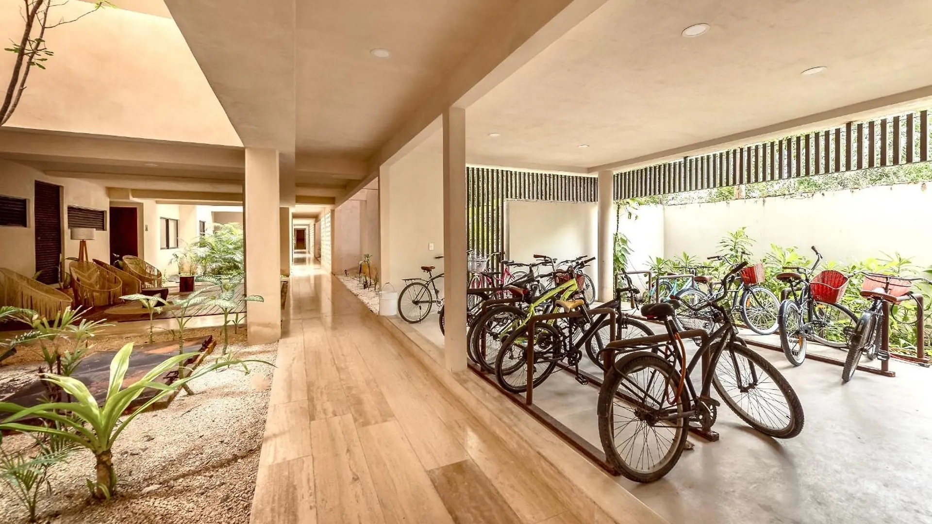Private & Infinity Pool, King Bed, Sauna, Gym & More Tulum Apartment