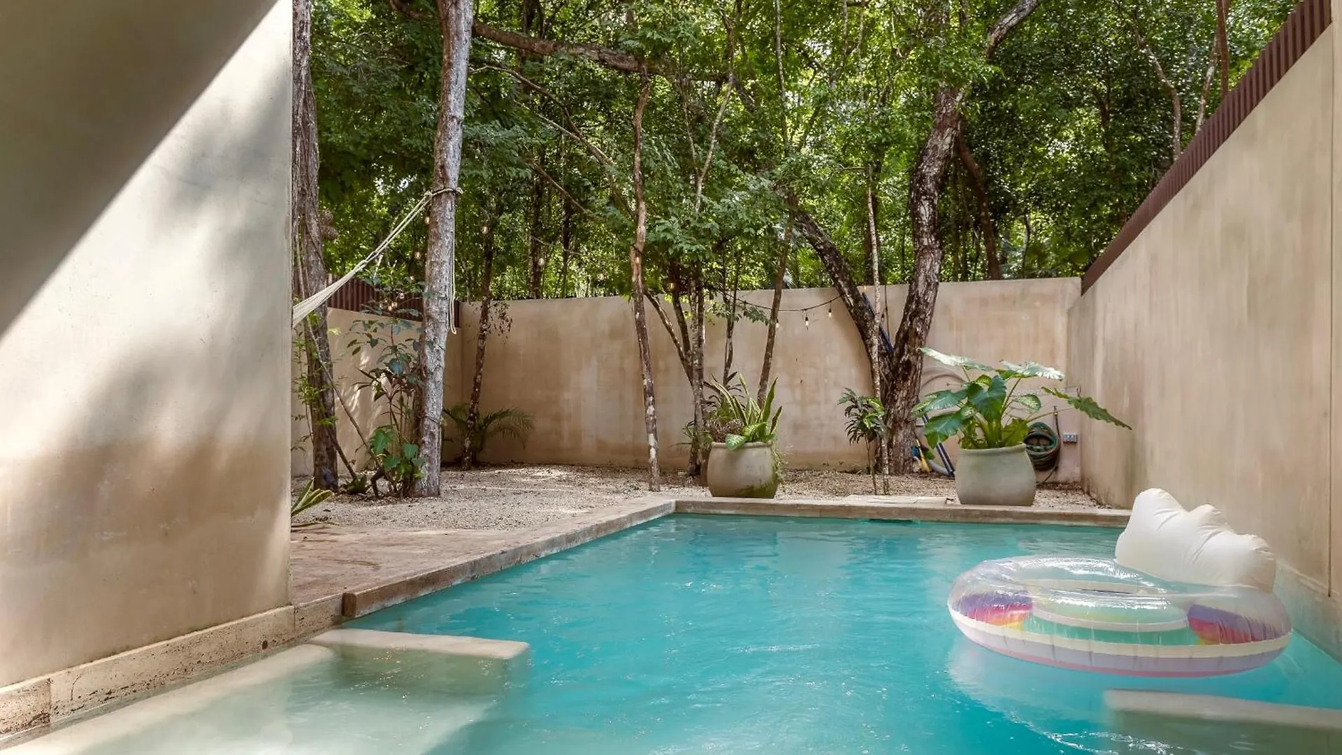 Apartment Private & Infinity Pool, King Bed, Sauna, Gym & More Tulum Mexico