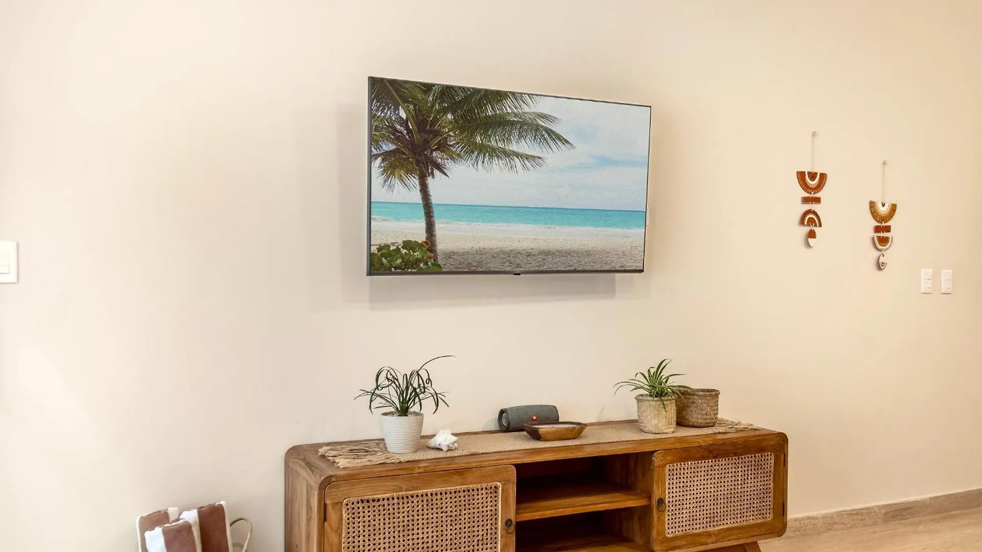 Apartment Private & Infinity Pool, King Bed, Sauna, Gym & More Tulum
