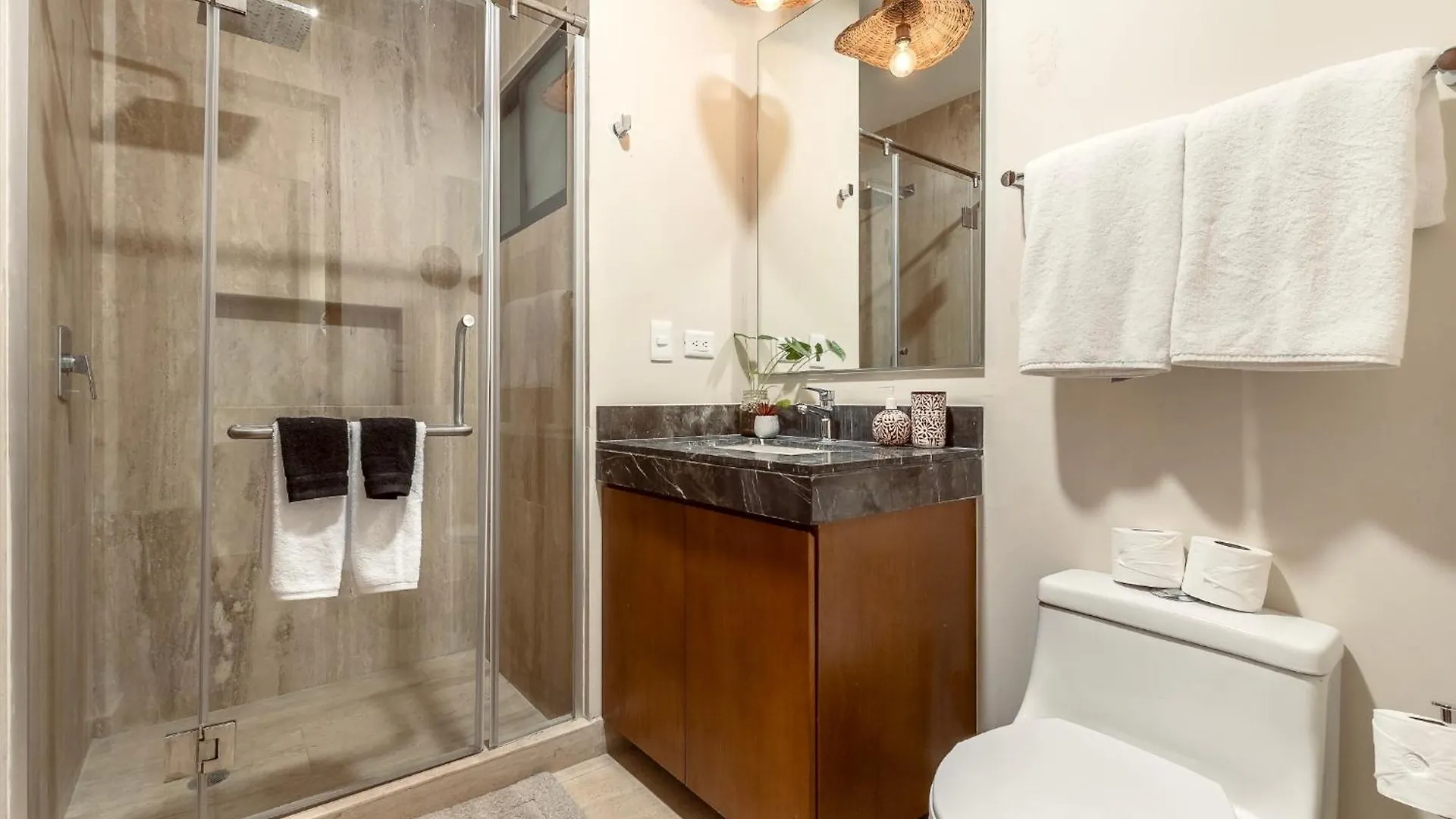 Apartment Private & Infinity Pool, King Bed, Sauna, Gym & More Tulum